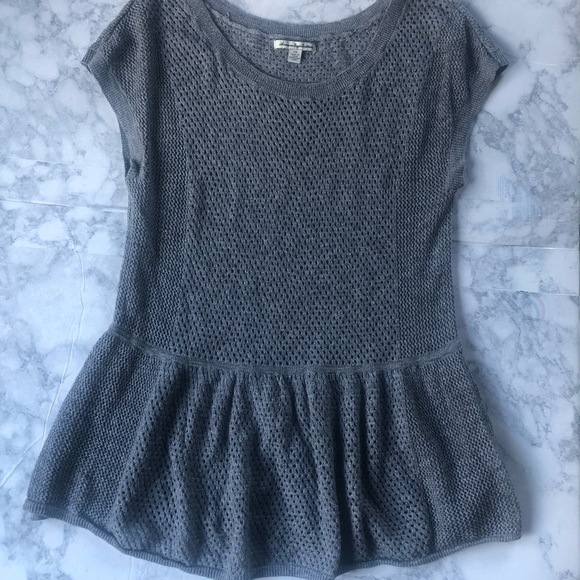 American Eagle Outfitters Sweaters - American Eagle. Short sleeve knit sweater.
